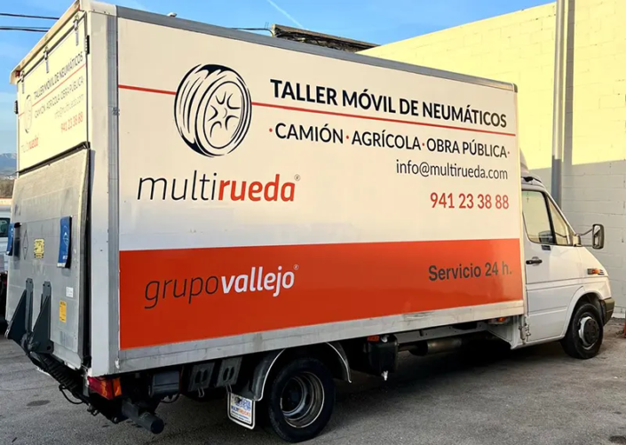 imagen del vehículo taller móvil de Multirueda